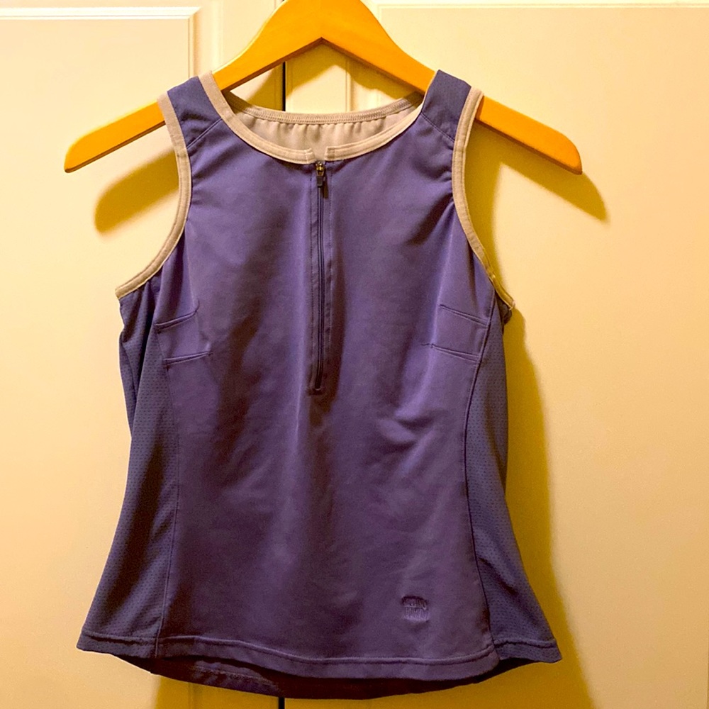 Moving comfort, women’s cycling jersey